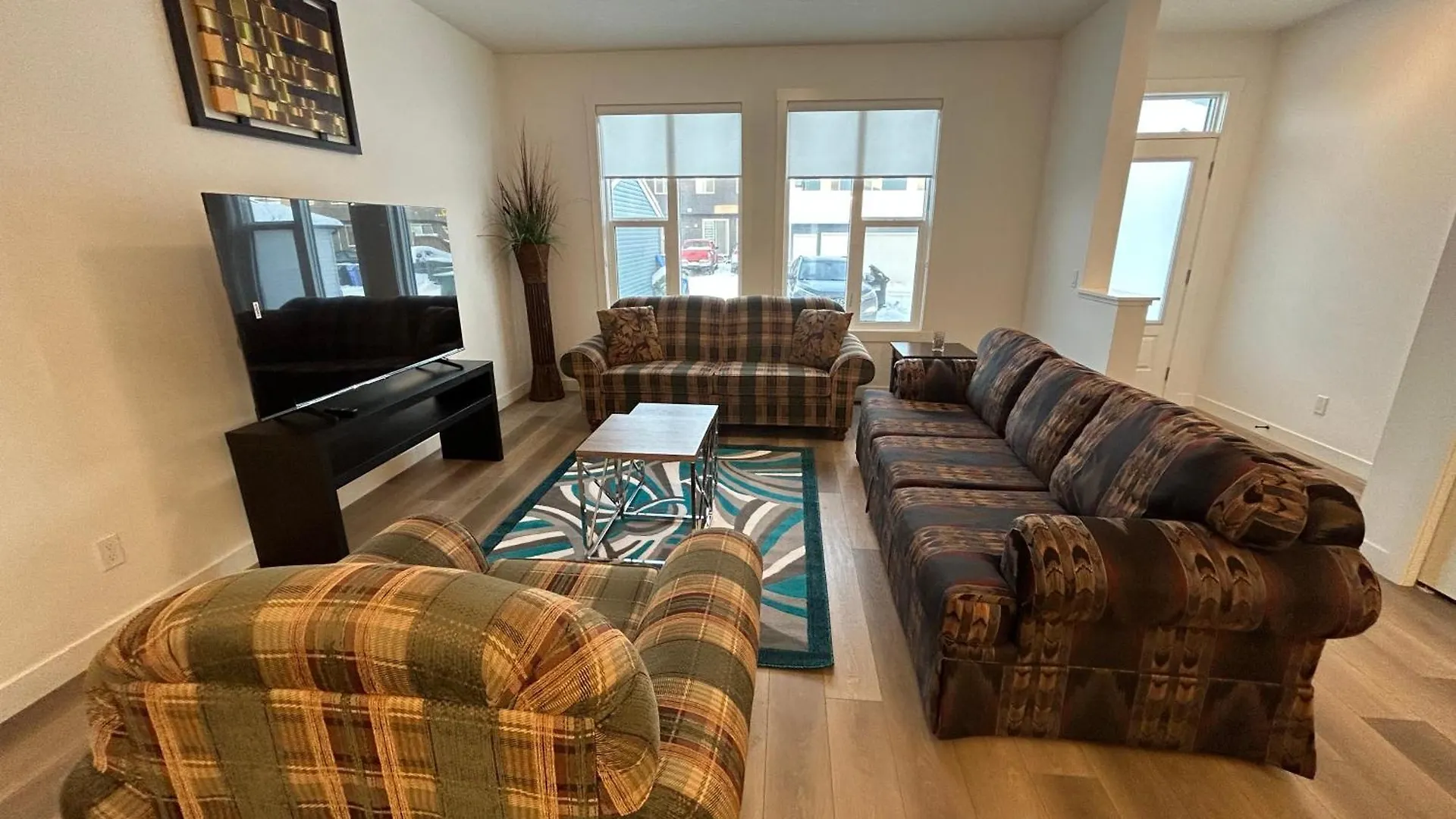 Seton Villas Cozy Four-Bed House Калгари Апартаменты
